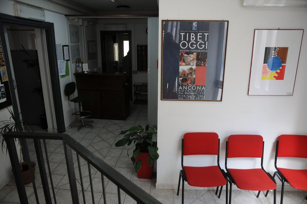 Ostello Della Gioventu Ancona Exterior foto